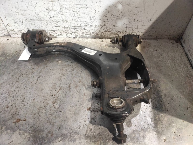 Recambio de brazo suspension inferior delantero derecho para land rover range rover sport v6 td se referencia OEM IAM   