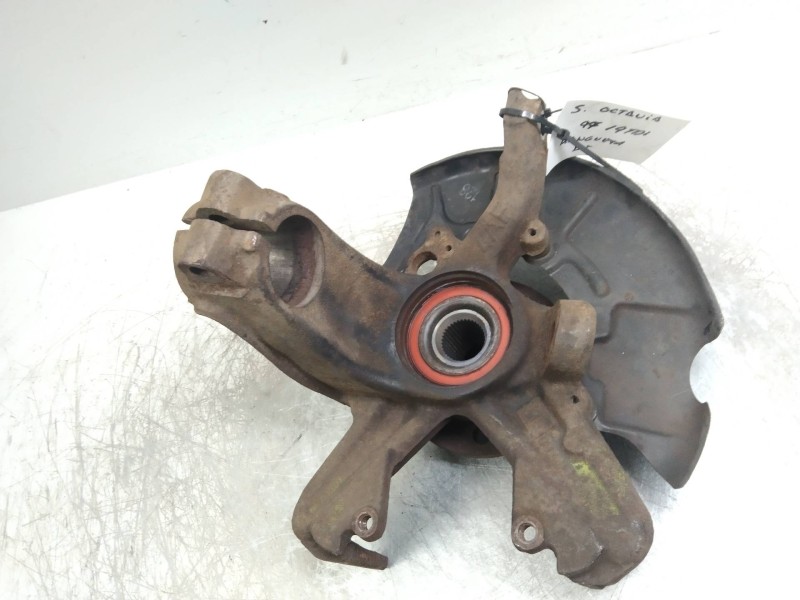 Recambio de mangueta delantera derecha para skoda octavia berlina (1u2) 1.9 tdi glx referencia OEM IAM   