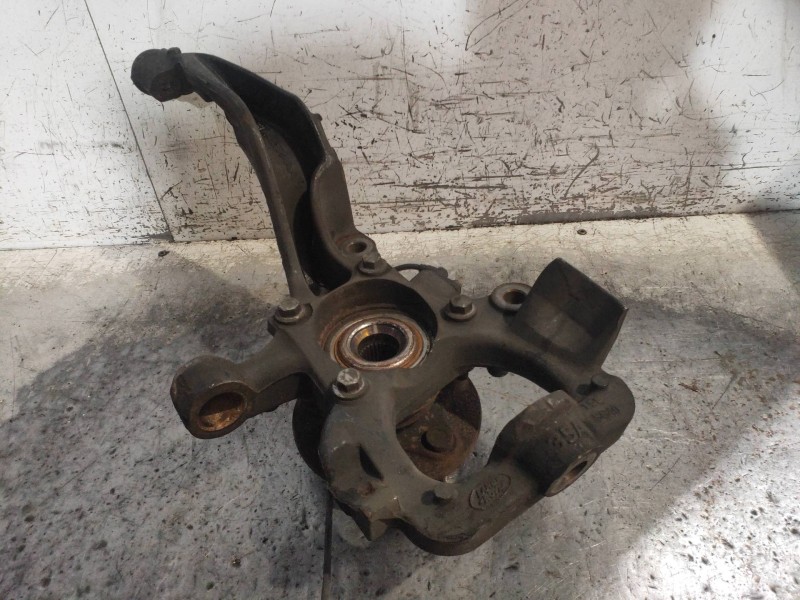 Recambio de mangueta delantera derecha para land rover range rover sport v6 td se referencia OEM IAM 8H323K185AA  