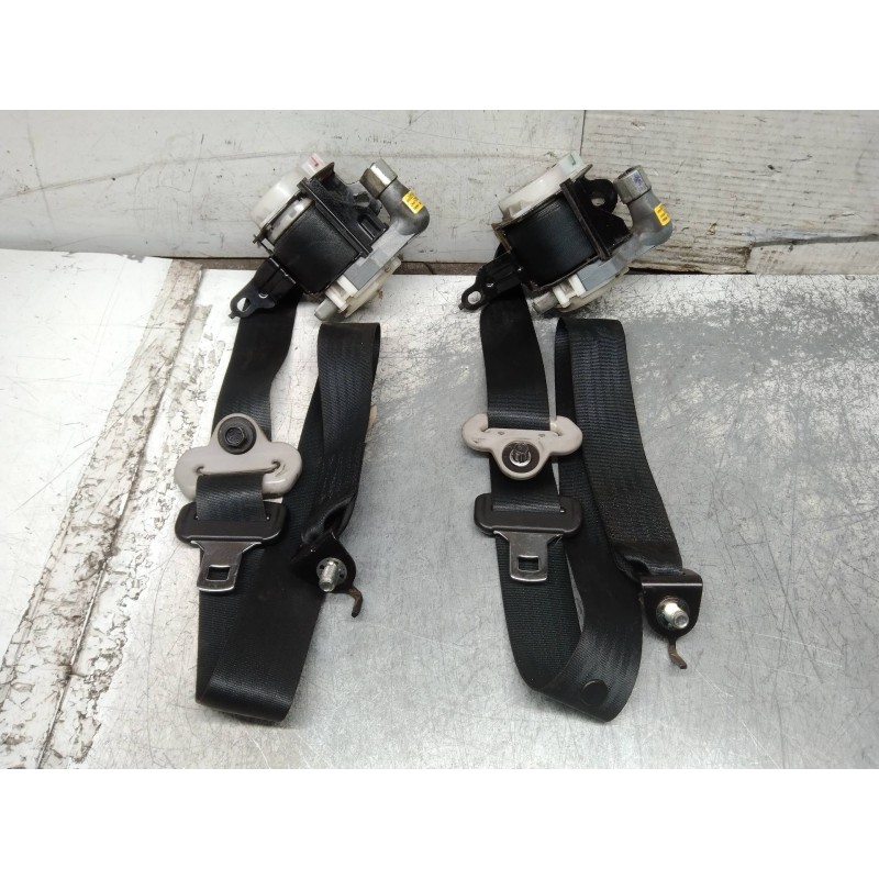 Recambio de kit airbag para mazda 5 berl. (cr) 2.0 crtd active+ (105kw) referencia OEM IAM W2T80274 C236 