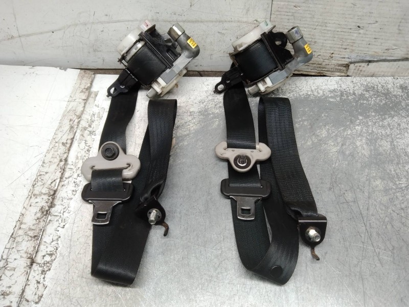 Recambio de kit airbag para mazda 5 berl. (cr) 2.0 crtd active+ (105kw) referencia OEM IAM W2T80274 C236 