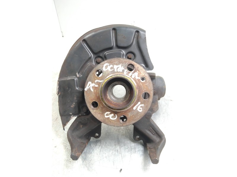 Recambio de mangueta delantera derecha para skoda octavia berlina (1u2) 1.6 referencia OEM IAM   