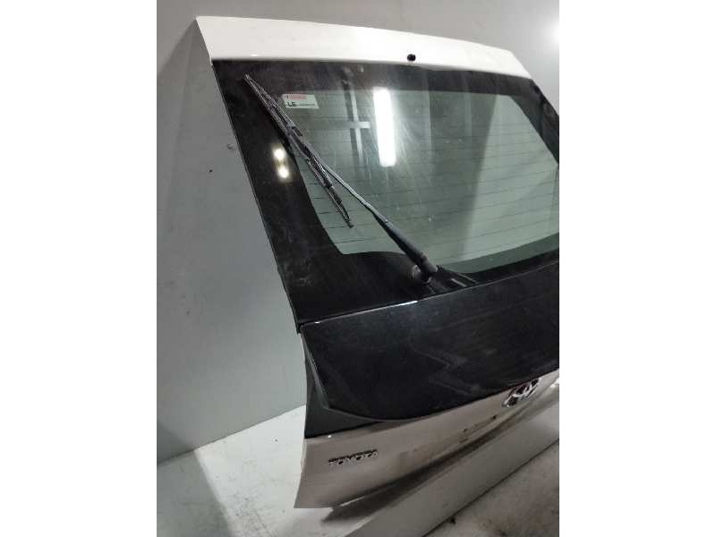 Recambio de porton trasero para toyota prius (nhw30) referencia OEM IAM   