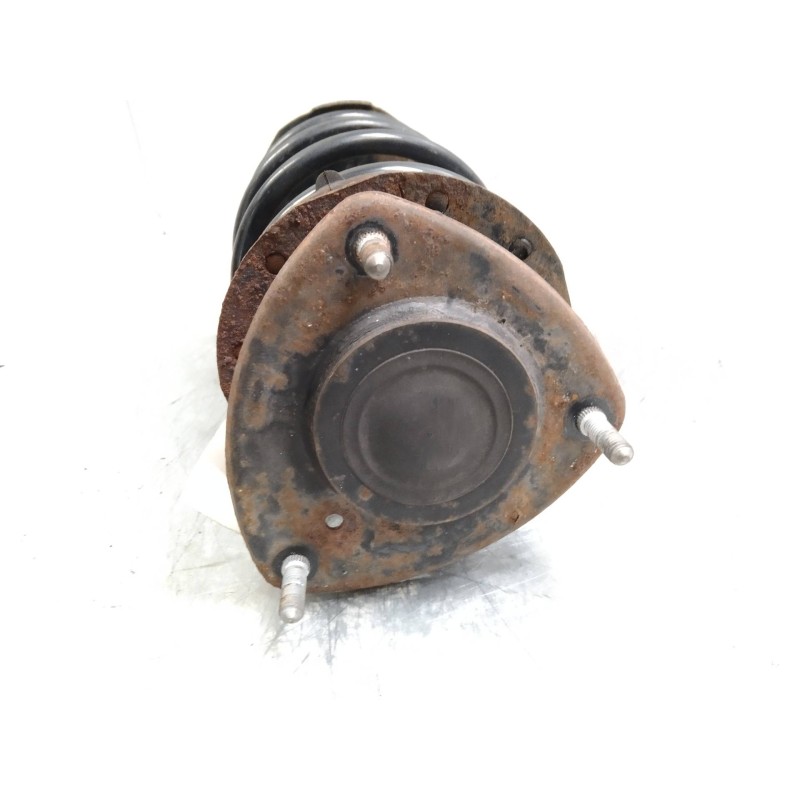 Recambio de amortiguador delantero izquierdo para toyota yaris (ncp1/nlp1/scp1) 1.0 cat referencia OEM IAM   