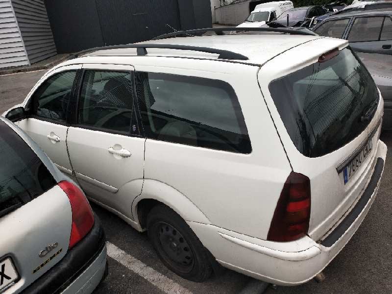 ford focus turnier (cak) del año 2003