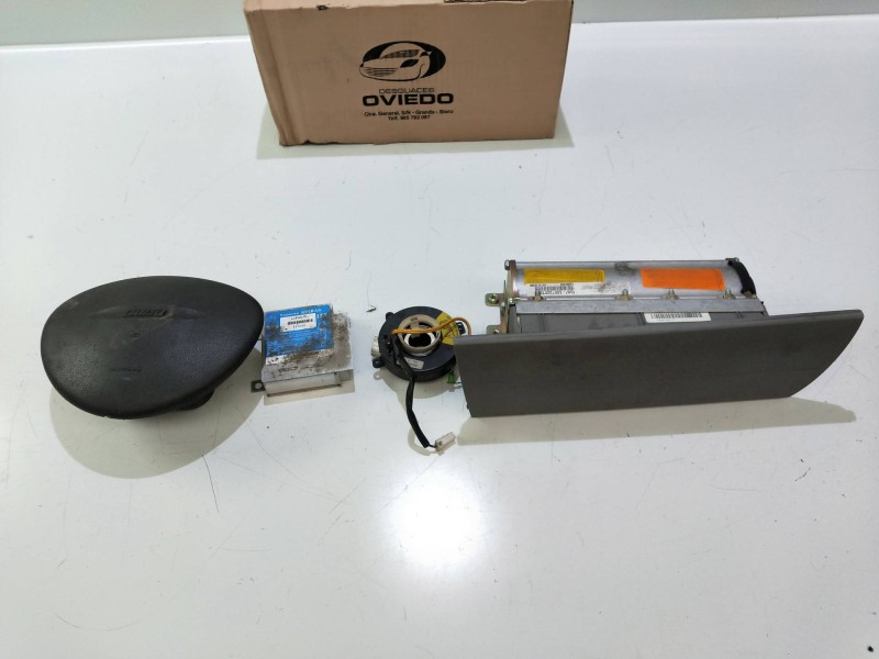 Recambio de kit airbag para fiat punto berlina (188) 1.2 16v cat referencia OEM IAM   