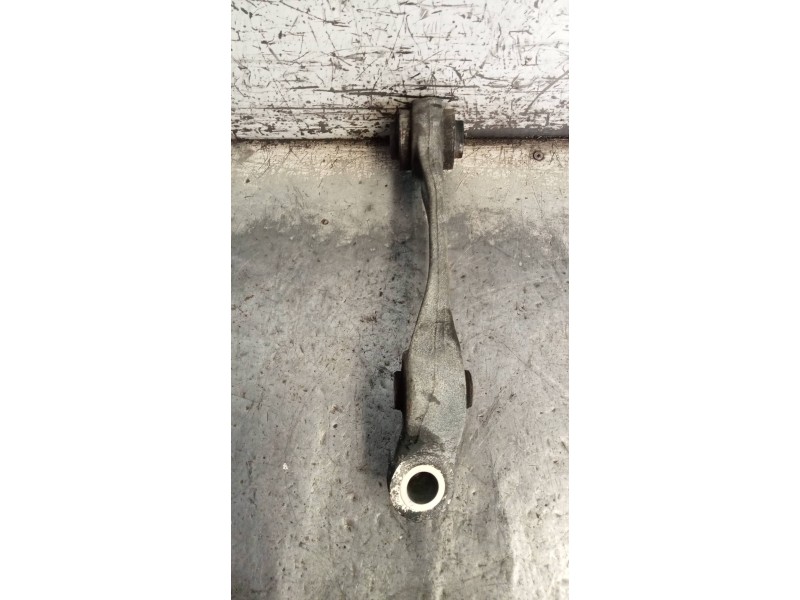 Recambio de brazo suspension inferior delantero izquierdo para bmw serie 5 lim. (f10) 535d xdrive referencia OEM IAM   