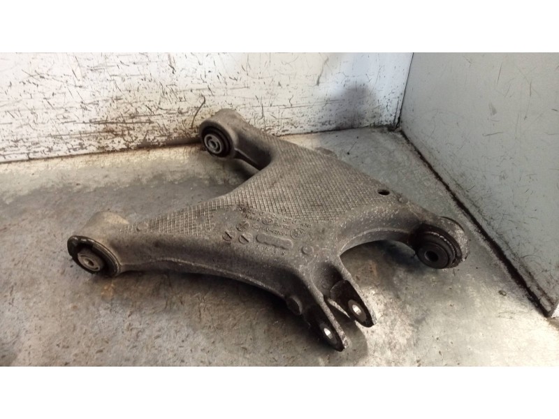 Recambio de brazo suspension inferior trasero derecho para bmw serie 5 lim. (f10) 535d xdrive referencia OEM IAM 333267948764R1 