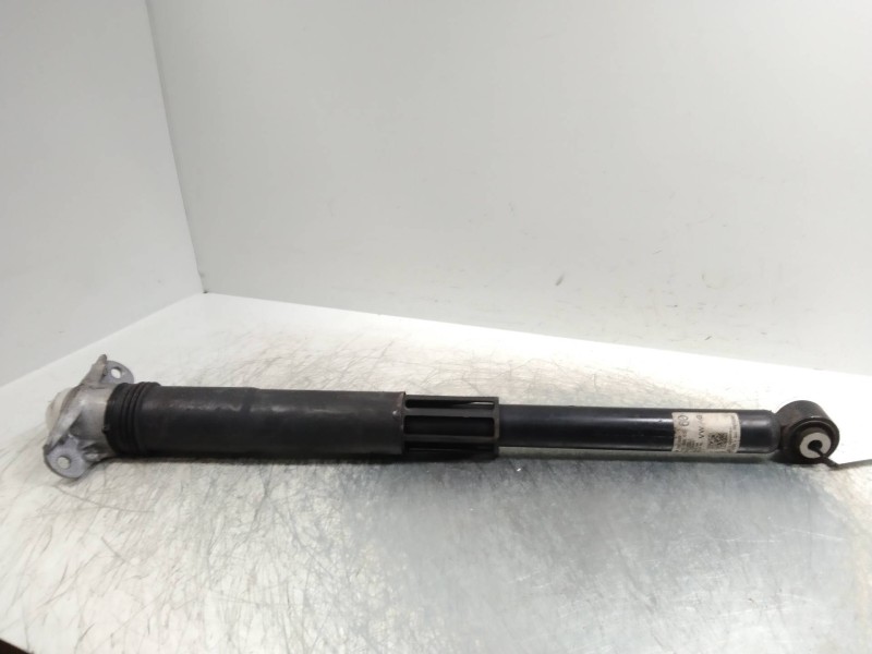 Recambio de amortiguador trasero para seat leon (5f1) style referencia OEM IAM 5Q0512013ES  