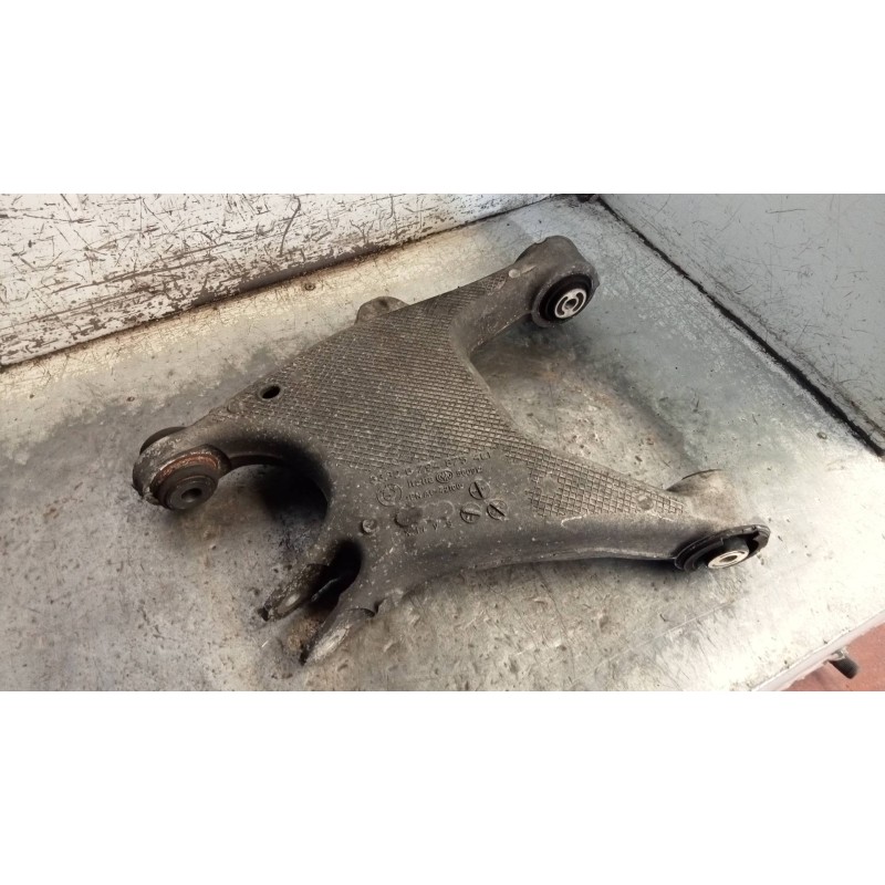 Recambio de brazo suspension inferior trasero izquierdo para bmw serie 5 lim. (f10) 535d xdrive referencia OEM IAM 333267948754L
