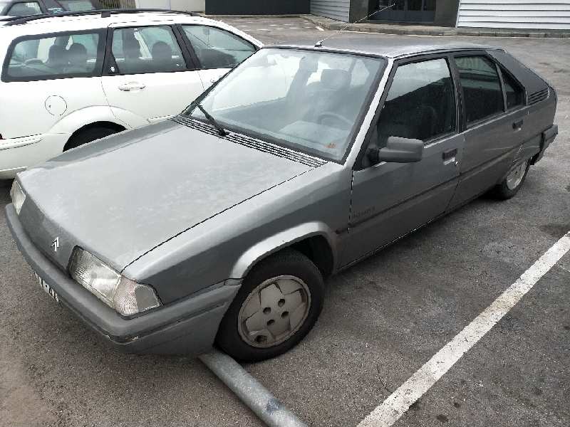 citroen bx berlina del año 1990