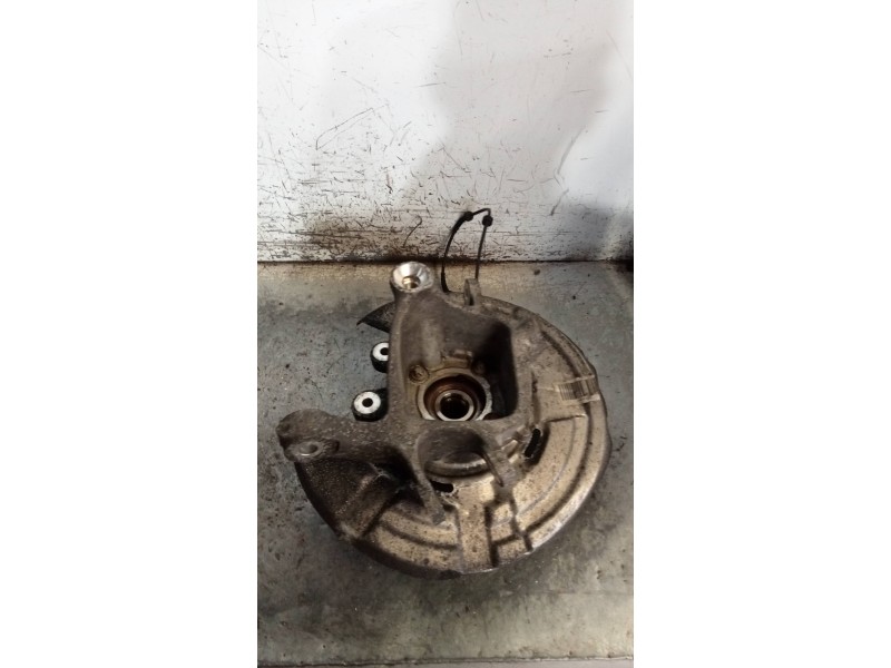 Recambio de mangueta trasera izquierda para bmw serie 5 lim. (f10) 535d xdrive referencia OEM IAM   