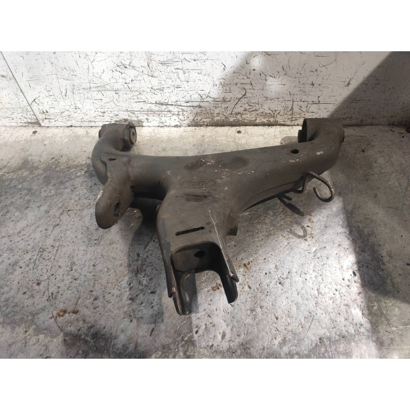 Recambio de brazo suspension inferior trasero izquierdo para land rover range rover sport v6 td se referencia OEM IAM   
