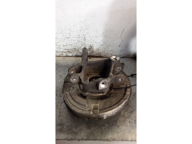 Recambio de mangueta trasera izquierda para bmw serie 5 lim. (f10) 535d xdrive referencia OEM IAM   