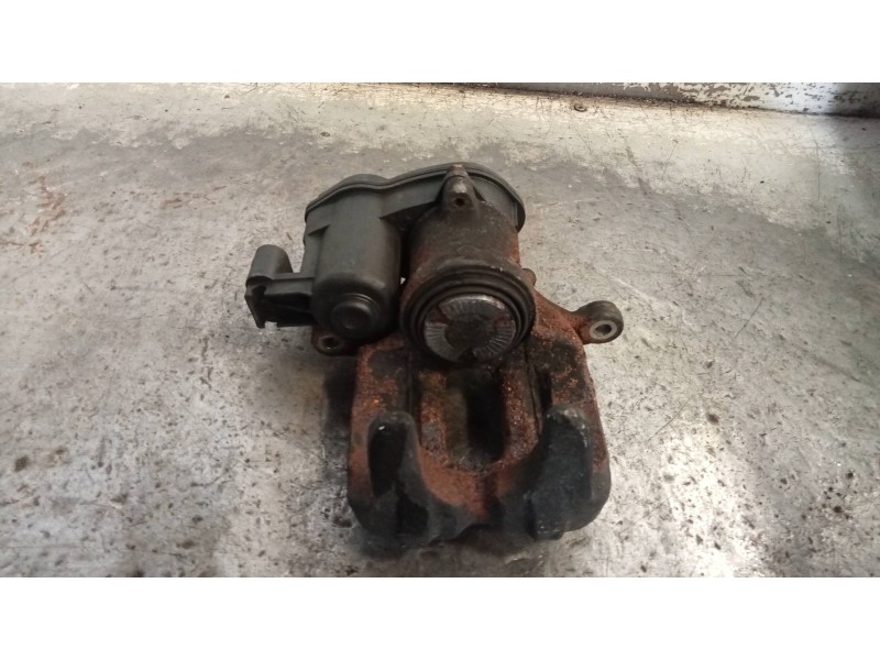 Recambio de pinza freno trasera derecha para bmw serie 5 lim. (f10) 535d xdrive referencia OEM IAM   