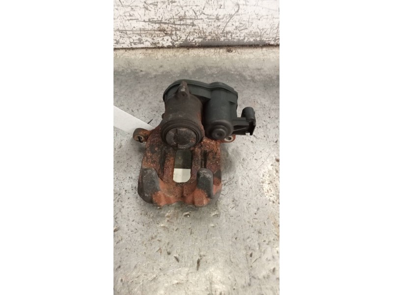 Recambio de pinza freno trasera izquierda para bmw serie 5 lim. (f10) 535d xdrive referencia OEM IAM   