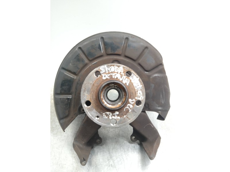 Recambio de mangueta delantera izquierda para skoda octavia berlina (1z3) 1.6 referencia OEM IAM   