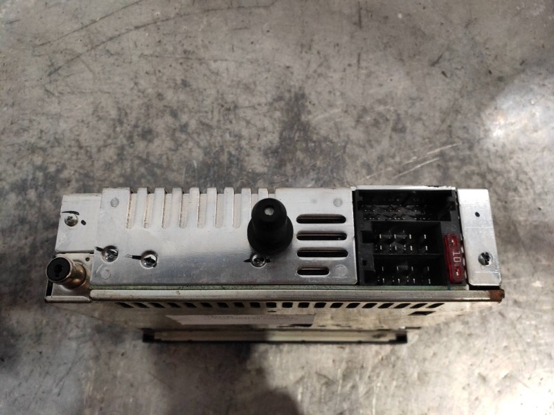 Recambio de sistema audio / radio cd para peugeot partner (s2) rancho plus referencia OEM IAM PU2859AF 96627711XT CLARION