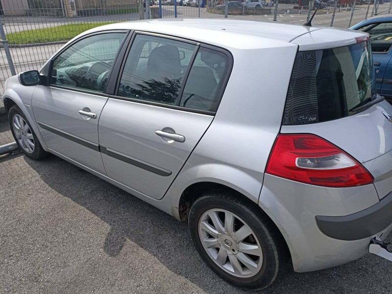 renault megane ii berlina 5p del año 2008