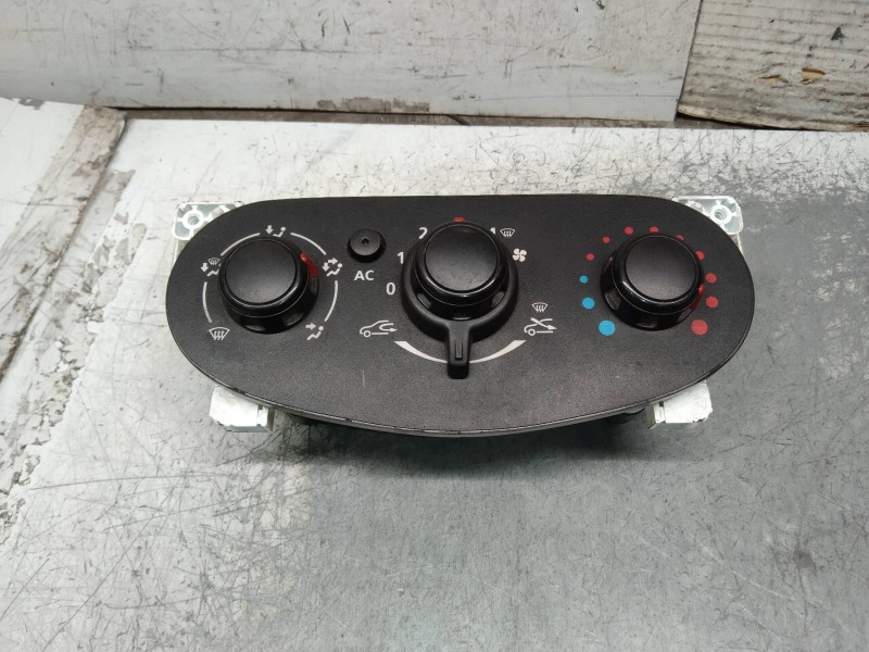 Recambio de mando calefaccion / aire acondicionado para dacia dokker ambiance referencia OEM IAM 5P3743000  