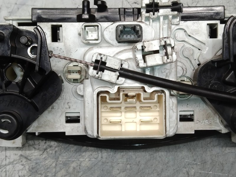 Recambio de mando calefaccion / aire acondicionado para dacia dokker ambiance referencia OEM IAM 5P3743000  