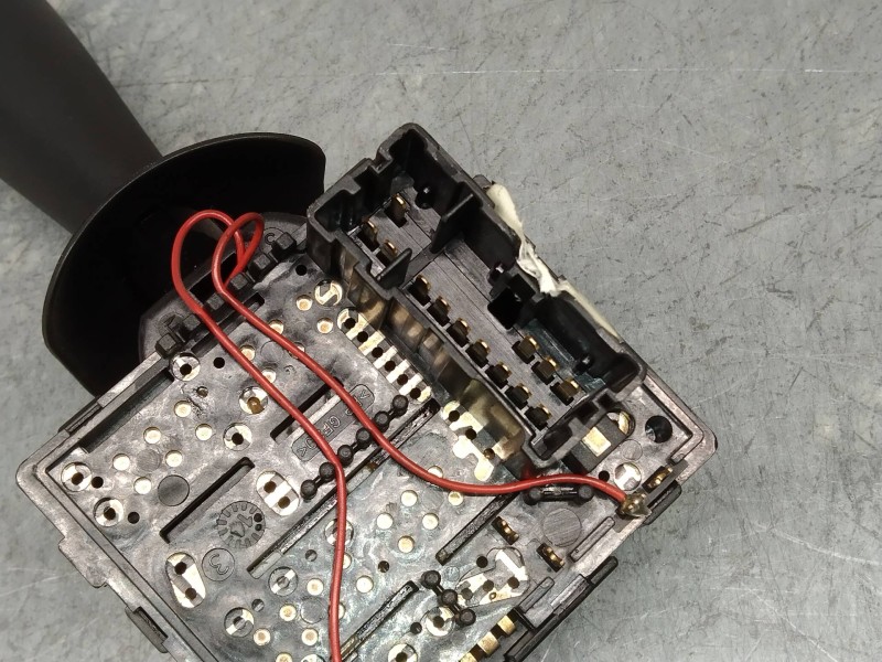 Recambio de mando limpia para dacia dokker ambiance referencia OEM IAM   