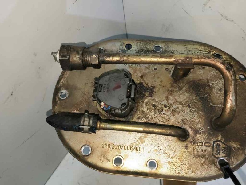 Recambio de bomba combustible para toyota carina (t19) 2.0 16v cat referencia OEM IAM 2320002020 228220006001 VDO AFORADOR