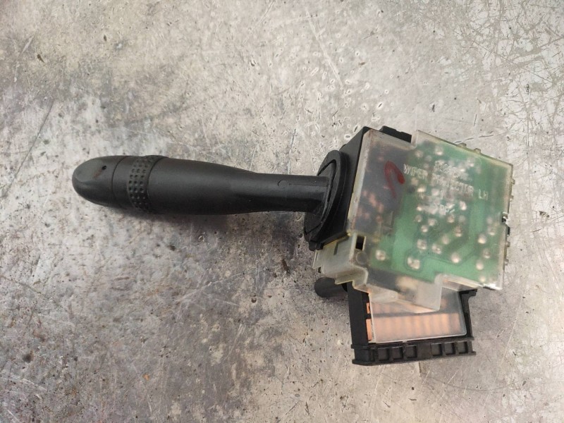 Recambio de mando limpia para kia picanto 1.1 active referencia OEM IAM 75733A  