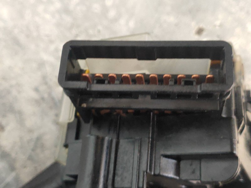 Recambio de mando limpia para kia picanto 1.1 active referencia OEM IAM 75733A  