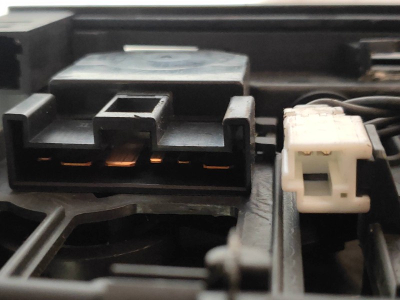 Recambio de mando calefaccion / aire acondicionado para nissan terrano/terrano.ii (r20) lx (3-ptas.) referencia OEM IAM 59710307 Recambio de mando calefaccion / aire acondicionado para nissan terrano/terrano.ii (r20) lx (3-ptas.) referencia OEM IAM 59710307