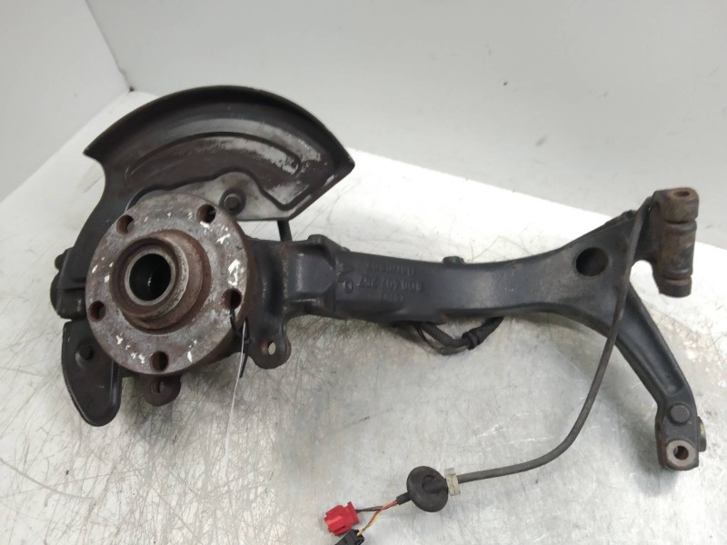 Recambio de mangueta delantera izquierda para skoda superb (3u4) classic referencia OEM IAM   