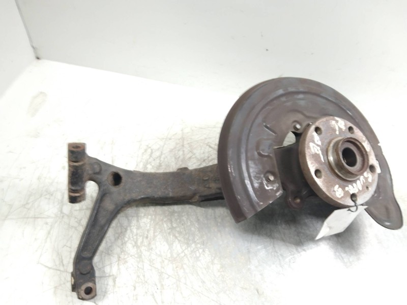 Recambio de mangueta delantera derecha para skoda superb (3u4) 1.9 tdi referencia OEM IAM   