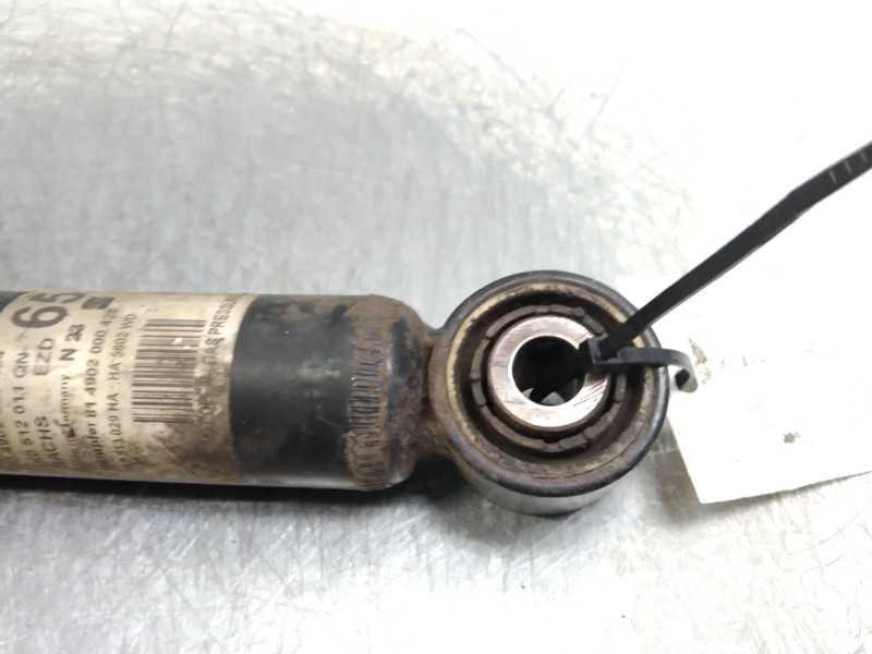 Recambio de amortiguador trasero para seat leon (1p1) 2.0 tdi referencia OEM IAM 1K0512011QN   Recambio de amortiguador trasero para seat leon (1p1) 2.0 tdi referencia OEM IAM 1K0512011QN