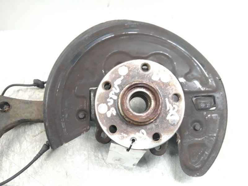 Recambio de mangueta delantera derecha para skoda superb (3u4) collection referencia OEM IAM   