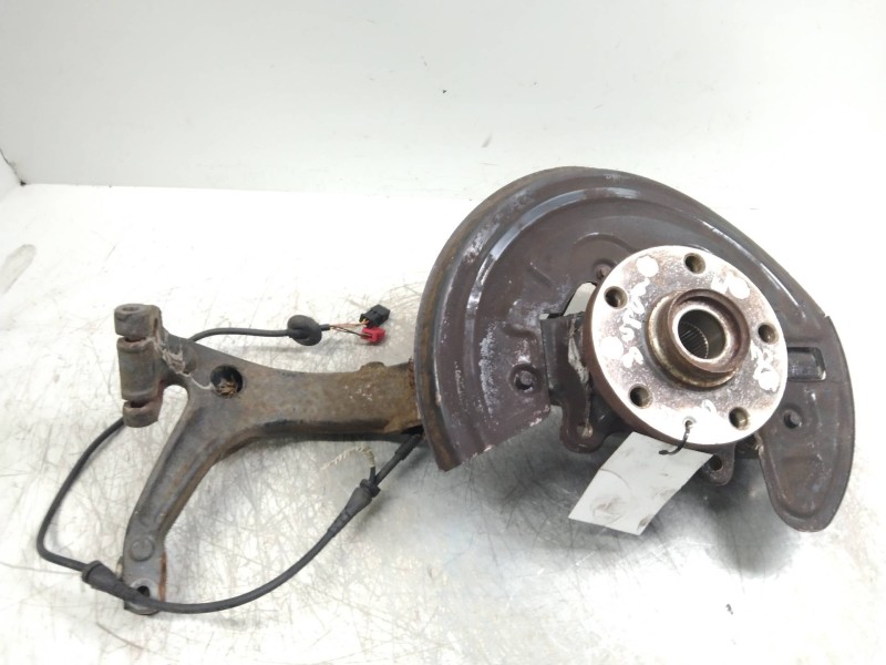 Recambio de mangueta delantera derecha para skoda superb (3u4) collection referencia OEM IAM   
