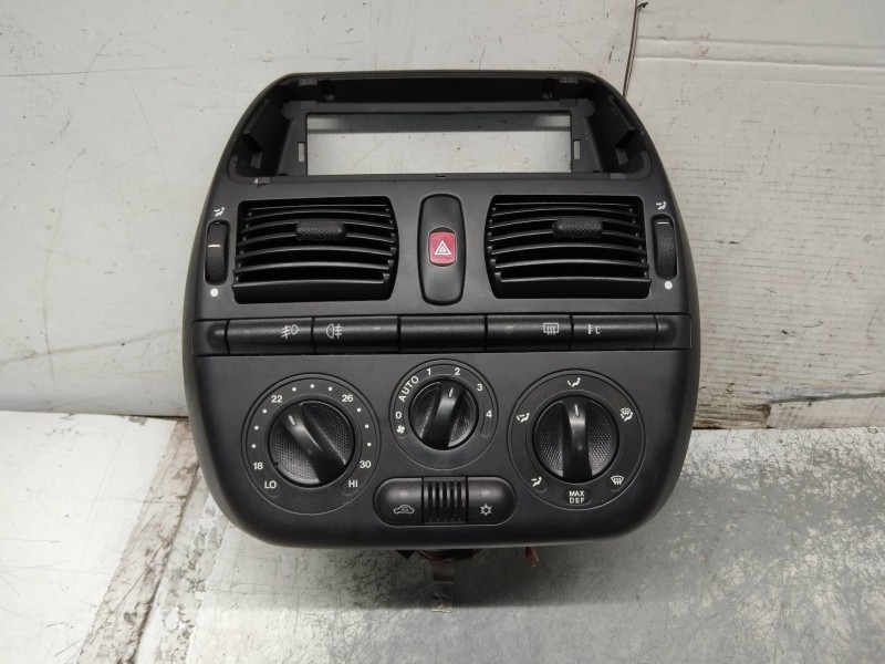 Recambio de mando calefaccion / aire acondicionado para fiat bravo (182) jtd 105 / 100 sx referencia OEM IAM   