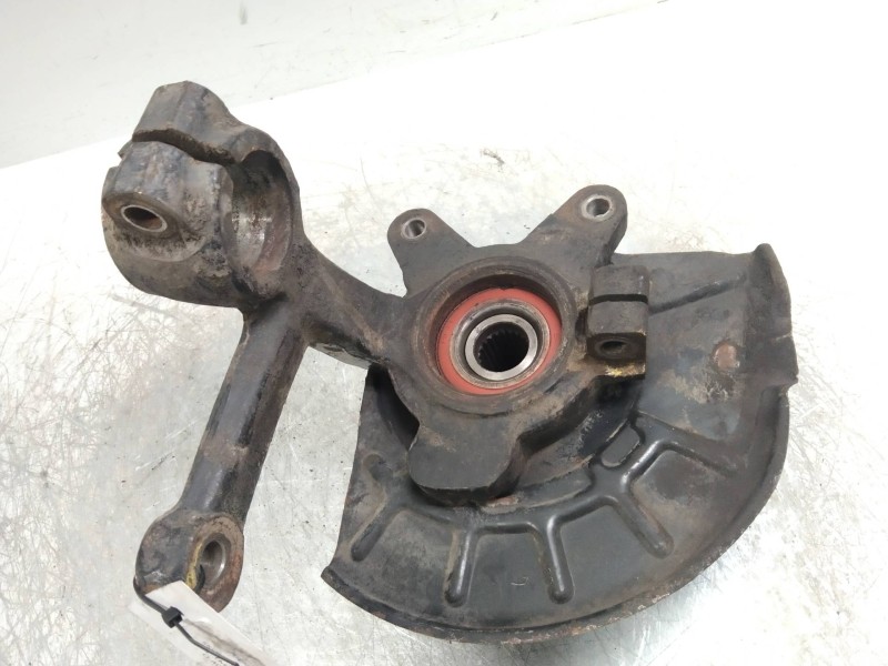 Recambio de mangueta delantera izquierda para skoda pickup básico referencia OEM IAM   