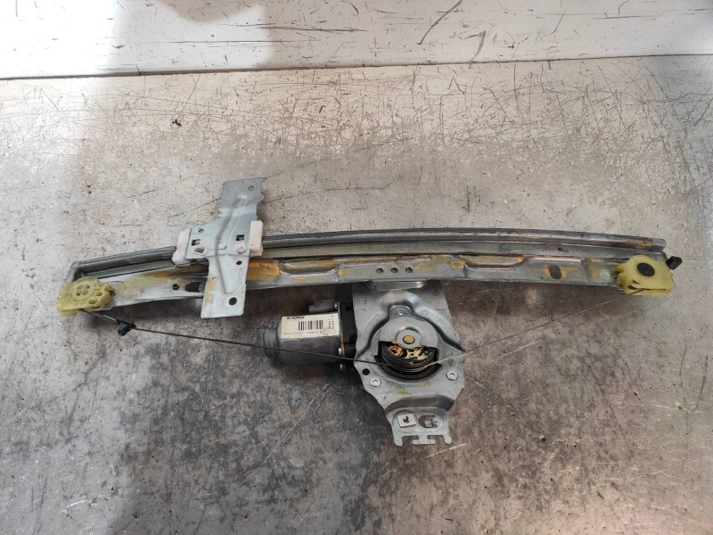 Recambio de elevalunas delantero derecho para peugeot 207 urban referencia OEM IAM 9681182280 119855 400912E 5P