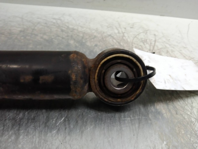 Recambio de amortiguador trasero para seat leon (1p1) reference referencia OEM IAM 1K0512011AD  