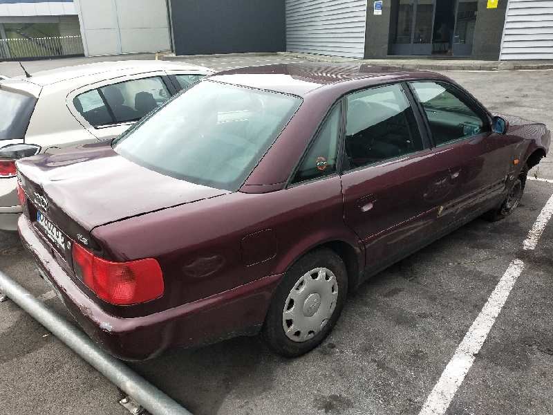 audi a6 berlina (c4) del año 1996