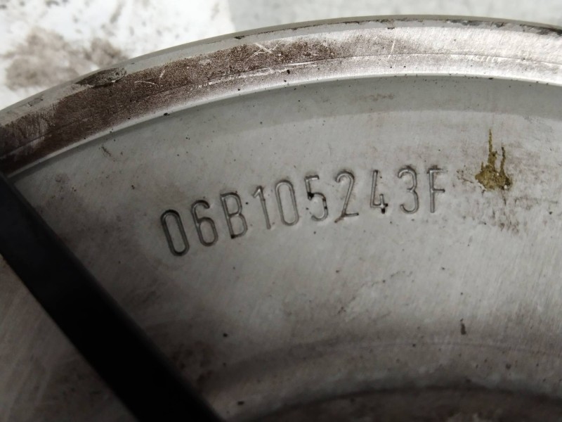 Recambio de polea cigueñal para audi a4 berlina (8e) 2.0 referencia OEM IAM 06B105243F  