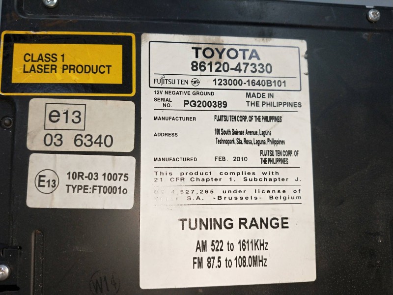 Recambio de sistema audio / radio cd para toyota prius (nhw30) referencia OEM IAM 8612047330  