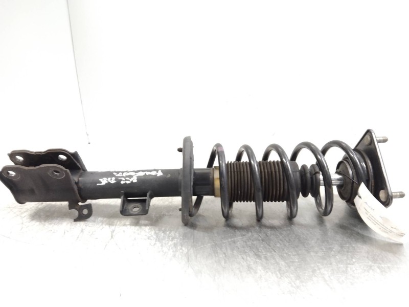 Recambio de amortiguador delantero derecho para smart forfour cdi (70kw) referencia OEM IAM A4543203030  