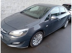 opel astra j lim. 4türig del año 2016 2