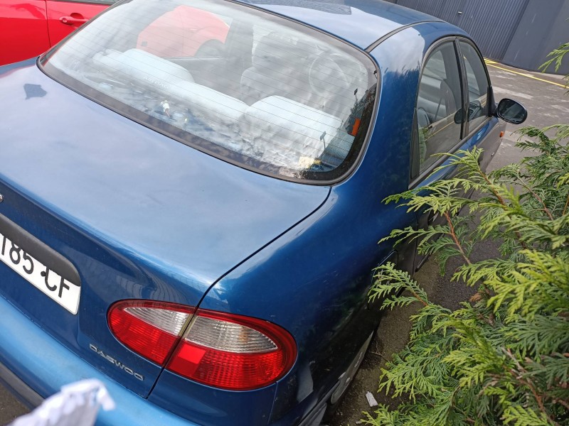 daewoo lanos del año 1999