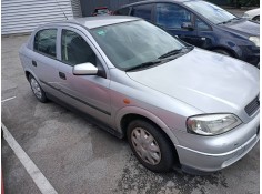 opel astra g berlina del año 1998