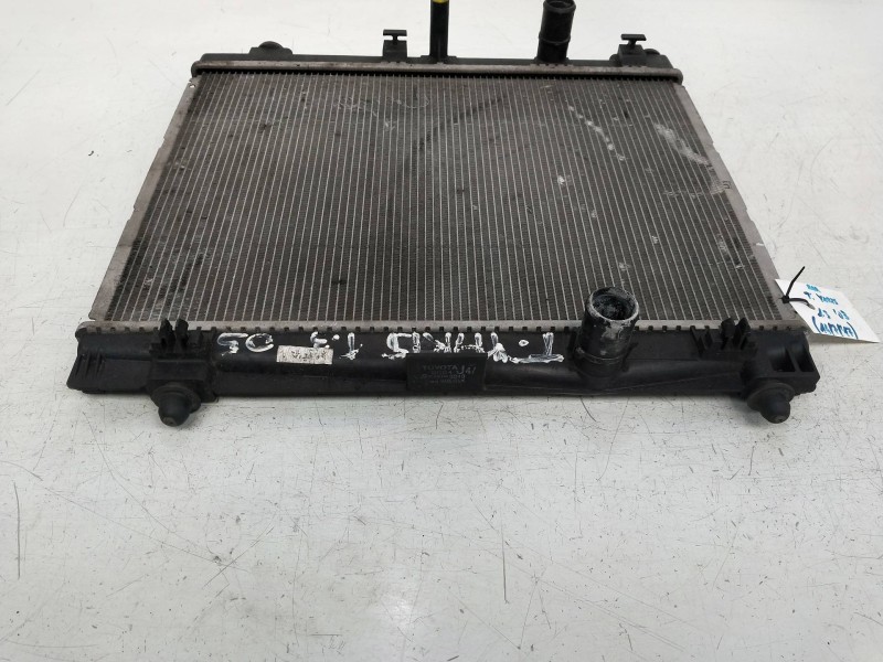 Recambio de radiador agua para toyota yaris (ksp9/scp9/nlp9) 1.3 cat referencia OEM IAM   