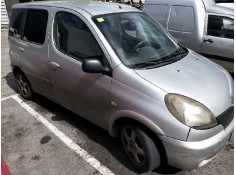 toyota yaris verso (ncp2/nlp2) del año 2000