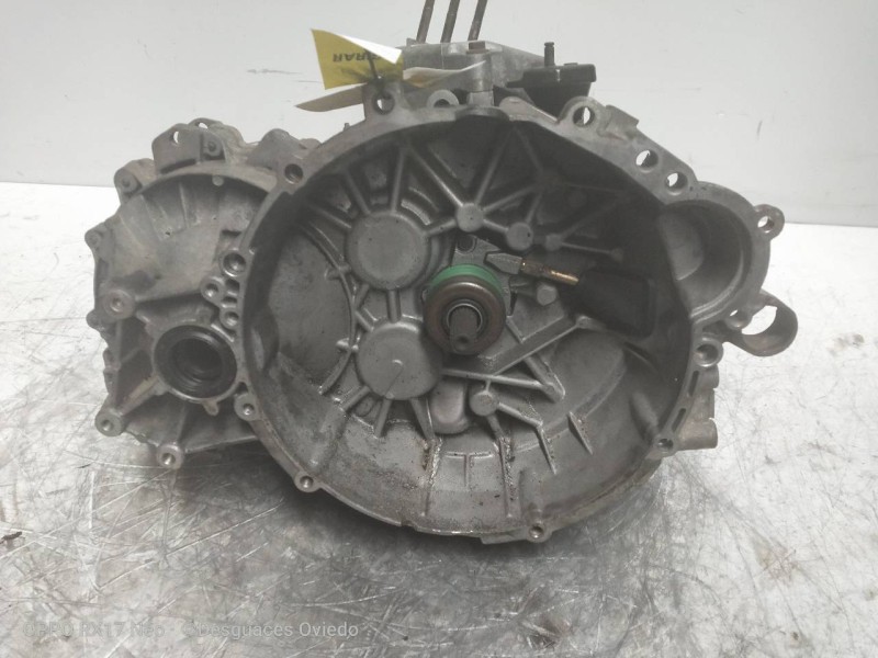 Recambio de caja cambios para volvo v40 familiar 2.0 turbo cat referencia OEM IAM P613582 M56HB T101429