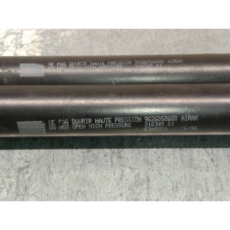Recambio de amortiguadores maletero / porton para citroen xantia berlina 1.6 armonia referencia OEM IAM 9626058680  590N